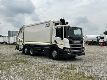 Benne à ordures ménagères SCANIA P