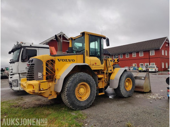 Chargeuse sur pneus VOLVO L70F