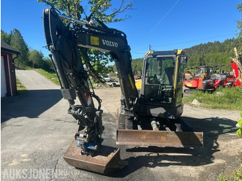 Pelle VOLVO ECR58D