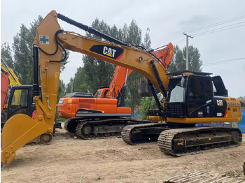 Pelle sur chenille CATERPILLAR 320DL