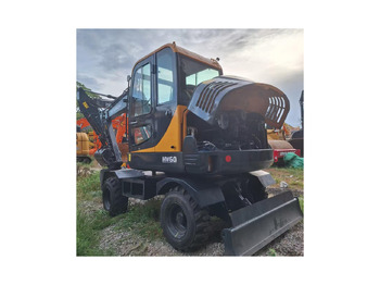 Pelle sur pneus Hyundai HW60  excavator: photos 3