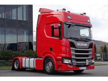 Tracteur routier SCANIA R 450