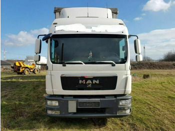 Utilitaire rideaux coulissants (PLSC) MAN