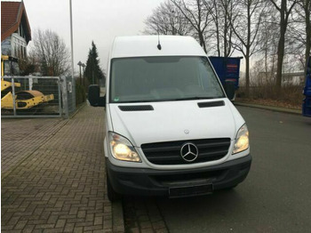Fourgon utilitaire MERCEDES-BENZ Sprinter 313