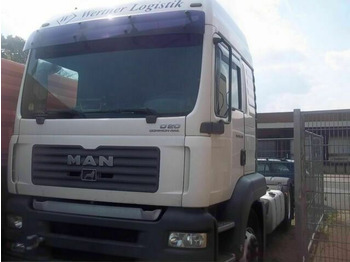 Tracteur routier MAN