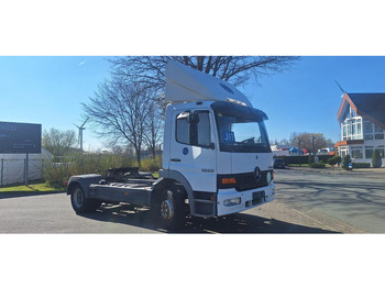 Tracteur routier MERCEDES-BENZ Atego 1328