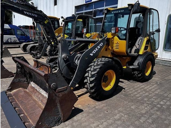 Chargeuse sur pneus VOLVO L25F