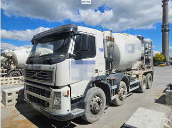 Camion malaxeur VOLVO FM 340