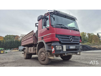 Camion benne 2008 Mercedes-Benz Actros 1844: photos 3