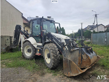 Tractopelle HIDROMEK