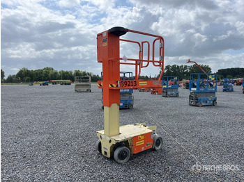 Nacelle à mât vertical JLG