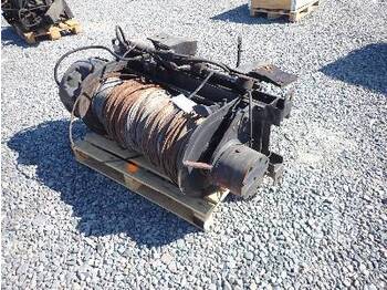 Treuil UNIMOG Hydraulic Rear: photos 1