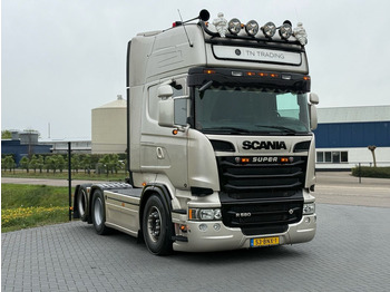 Tracteur routier SCANIA R 580