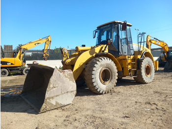 Chargeuse CATERPILLAR 962H