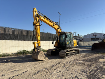 Pelle sur chenille JCB