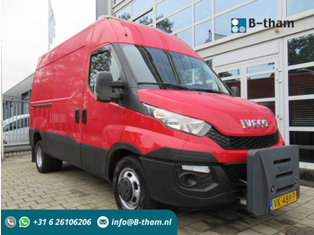 Fourgon utilitaire IVECO Daily 35C15