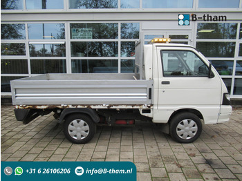 Utilitaire plateau PIAGGIO