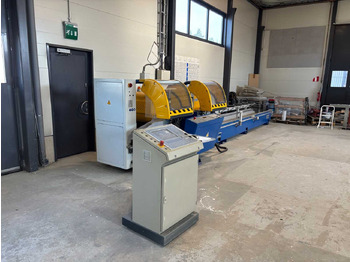 Machine à métaux