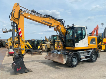 Pelle sur pneus LIEBHERR A 914