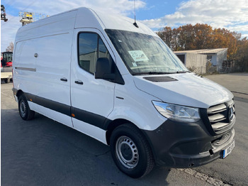 Fourgon utilitaire MERCEDES-BENZ eSprinter