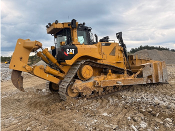 Bulldozer CATERPILLAR D8T