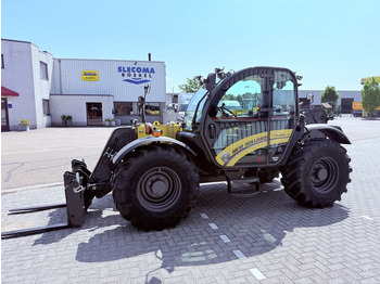 Chariot télescopique NEW HOLLAND
