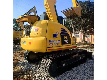 Pelle sur chenille KOMATSU PC70-8