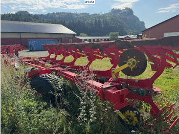 Outils du sol 2012 Pottinger Servo 6.50 Plus Nova 7 furrow semi-reversible plough: photos 5