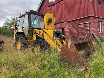 Tracteur agricole JCB