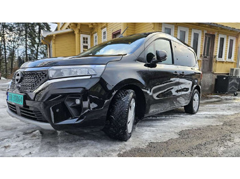 Voiture NISSAN