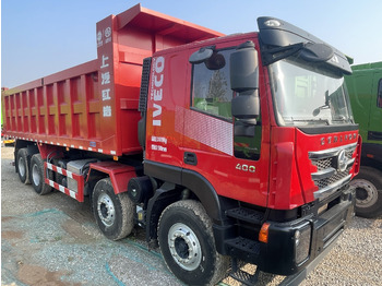 Camion benne