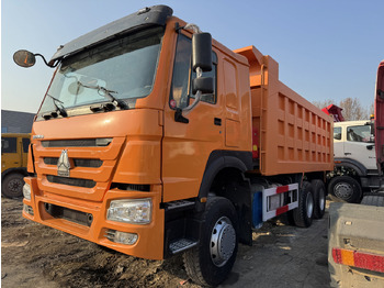 Camion benne neuf HOWO: photos 2