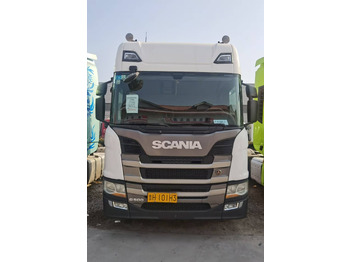 Tracteur routier SCANIA