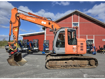 Engins de chantier HITACHI ZX135