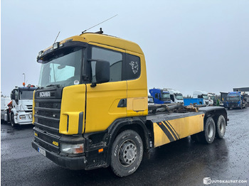 Camion ampliroll SCANIA 124