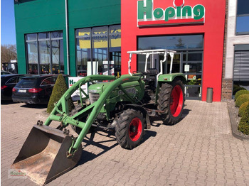 Tracteur agricole FENDT