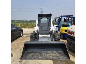 Mini chargeuse Bobcat S160: photos 2 Mini chargeuse Bobcat S160: photos 2