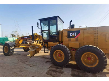 Niveleuse Caterpillar 120K: photos 2 Niveleuse Caterpillar 120K: photos 2