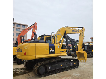 Pelle sur chenille Komatsu PC220-8: photos 2