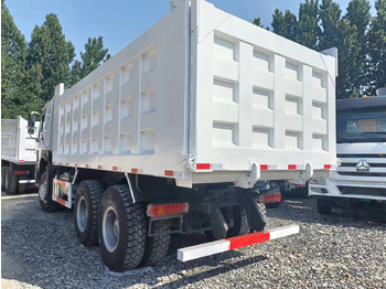 Camion benne SINOTRUK HOWO