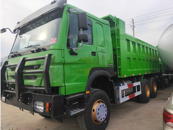 Camion benne SINOTRUK HOWO