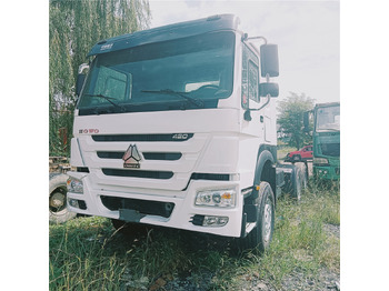 Tracteur routier SINOTRUK HOWO