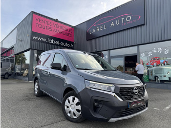 Fourgon utilitaire NISSAN