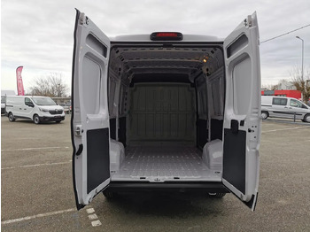 Fourgon utilitaire Peugeot Boxer 333 L2H2 2.2 BLUEHDI S&S 140CH ASPHALT: photos 3