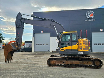 Pelle sur chenille Volvo ECR 235 DL: photos 2