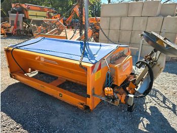 Epandeur de sable UNIMOG