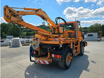 Engin de déneigement Unimog U400 405/12 6-Zylinder mit Mulag Böschungsmäher Böschungsmulcher Frontmäher Randstreifenmäher Mercedes-Benz U 400 300 500: photos 4