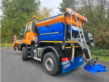 Engin de déneigement SCHMIDT