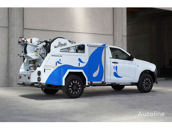 Camion hydrocureur
