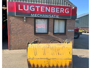 Matériel d'ensilage MAMMUT